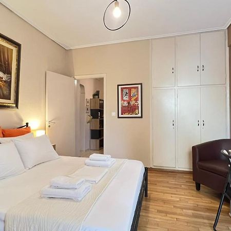 Koukaki Cozy Studio Retreat 1' From Metro Athen Exterior foto